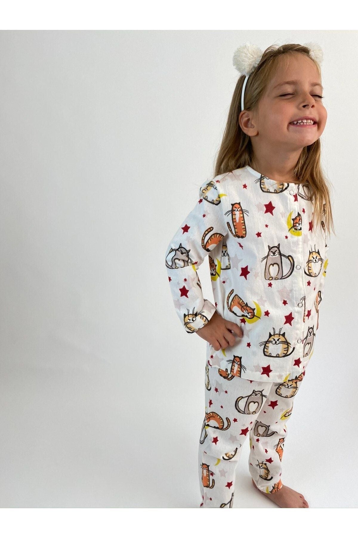 Miniko Butik Kedi Desenli %100 Pamuk Pazen Çocuk Pijama Takımı